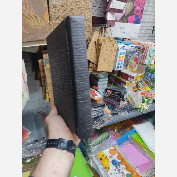 آلبوم عکس چرمی17*23 با 10 برگ 15*22
