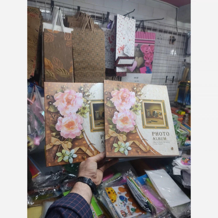 آلبوم عکس چسبی 20 برگ 21*28 با جلد قابدار 29*28