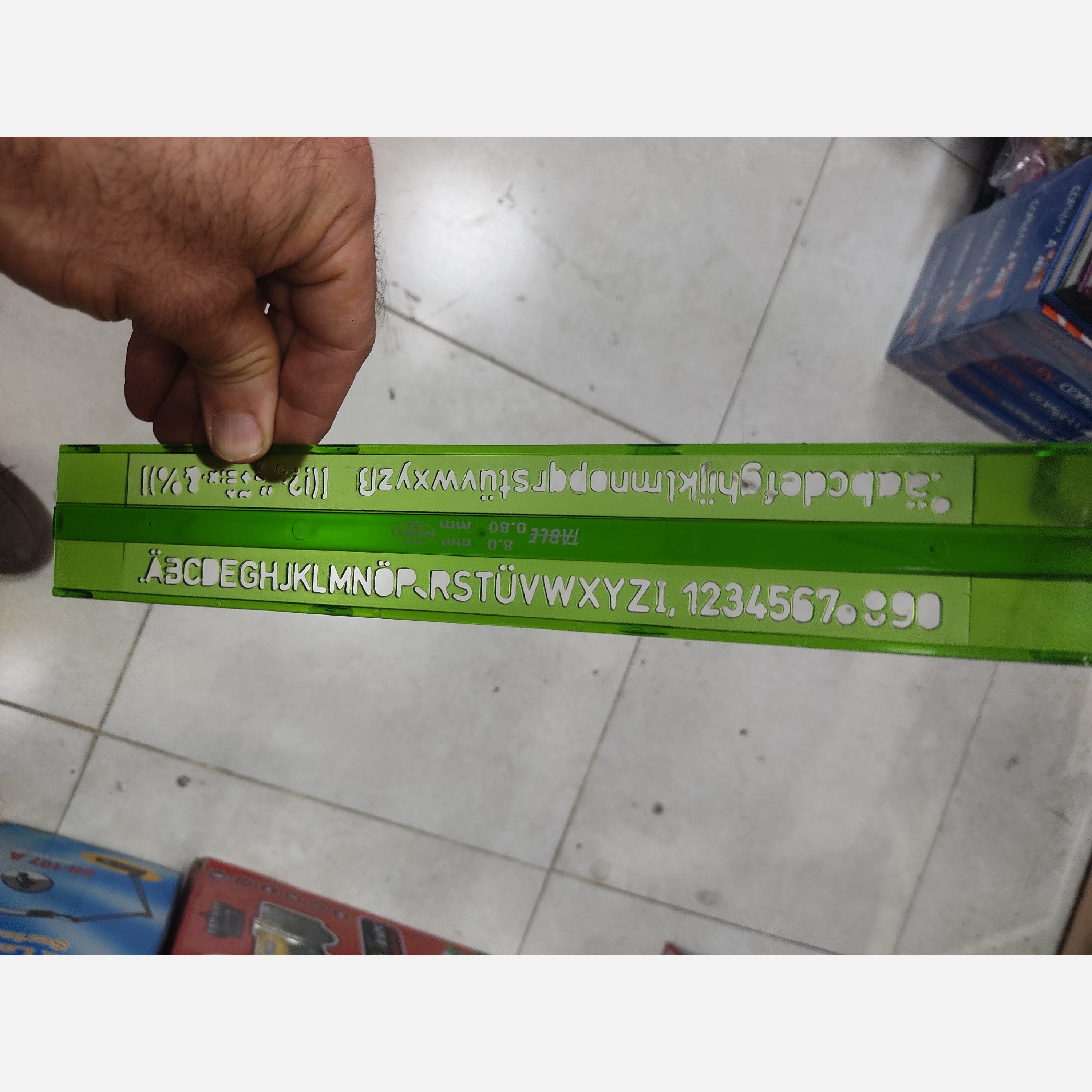 شابلون حروف انگلیسی 8 میل تابل